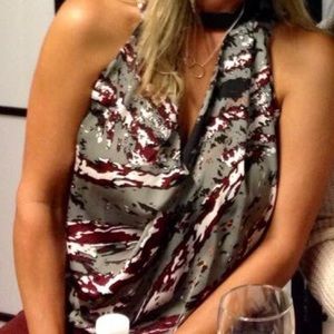 Robbi & Nikki Top